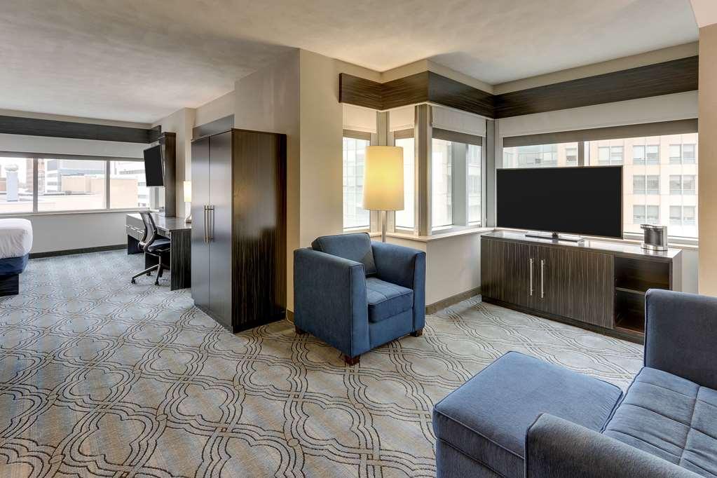 Doubletree By Hilton St. Louis Forest Park Zimmer foto